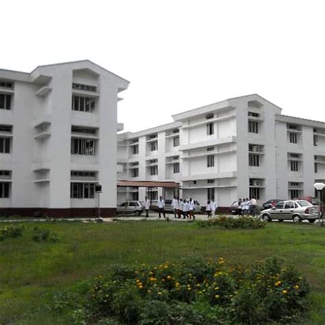 Check out top 10 universities in India in University rankings 2016 ...