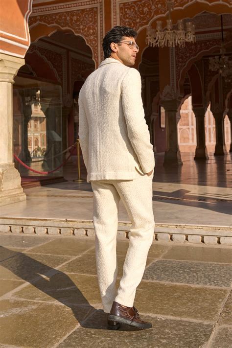 Bouclé Suit – dash and dot