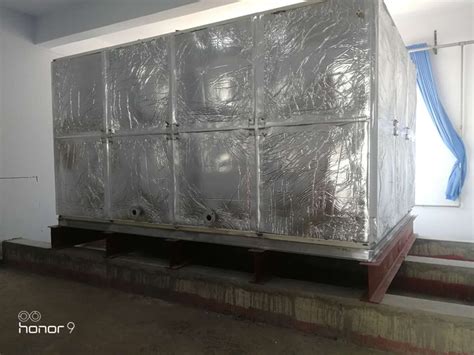 无棣县小泊头学校24立方玻璃钢橡塑保温水箱-山东腾翔不锈钢水箱公司
