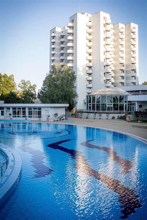 HOTEL INTERNATIONAL (Baile Felix, Transylvania) - Hotel Reviews, Photos ...