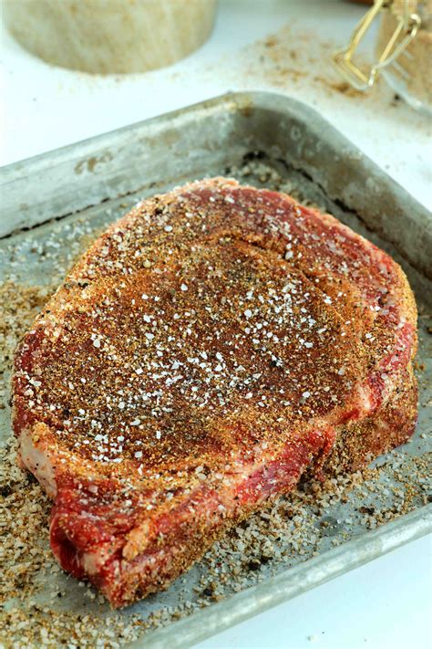 Best Steak Seasoning Recipe (Easy, Flavor-Packed Blend)