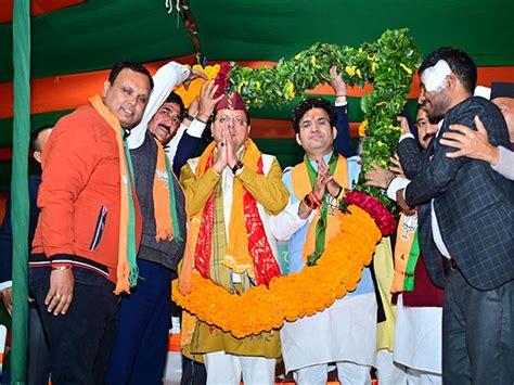 Uttarakhand CM Dhami campaigns for BJP's Negi in Delhi ahead of ...