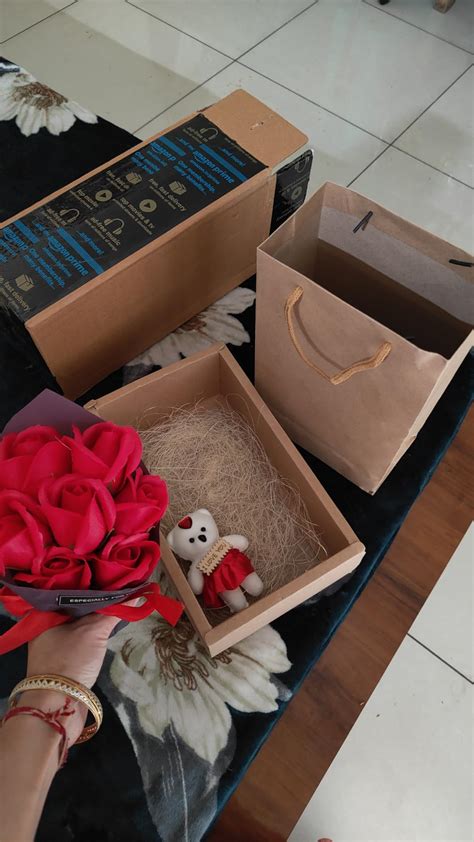 Buy TIED RIBBONS Valentine Gift for Girlfriend Boyfriend Husband Wife ...