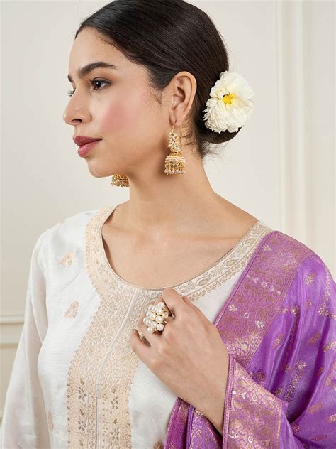 Ethnic Motifs Regular Chanderi Silk Kurta With Trousers & Dupatta – Adornia