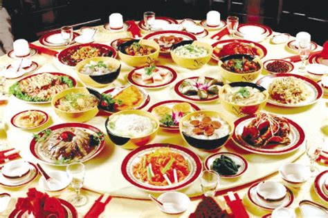 在农村吃酒席，这几种行为是最让人无法忍受的，千万不要有_时候_酒桌上_筷子