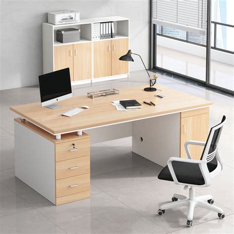 Computer Table and Chair 的图像结果