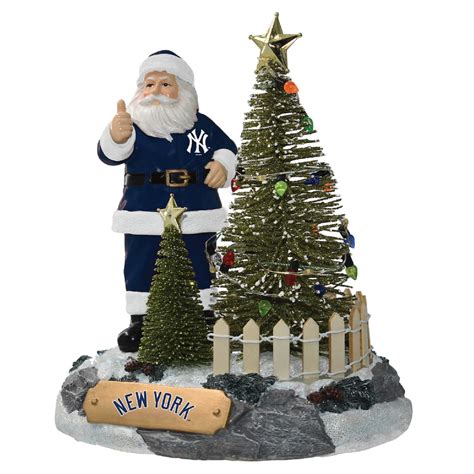 New York Yankees The Memory Company Santa Figurine with LED Tree
