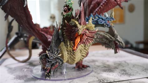 Slideshow: WizKids' Gargantuan Tiamat is D&D's Biggest Mini Ever