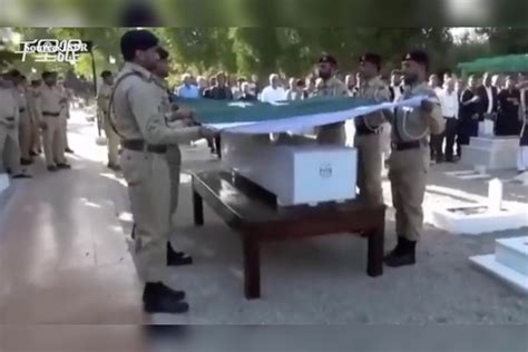 现场！巴基斯坦前总统穆沙拉夫遗体安葬于家乡卡拉奇