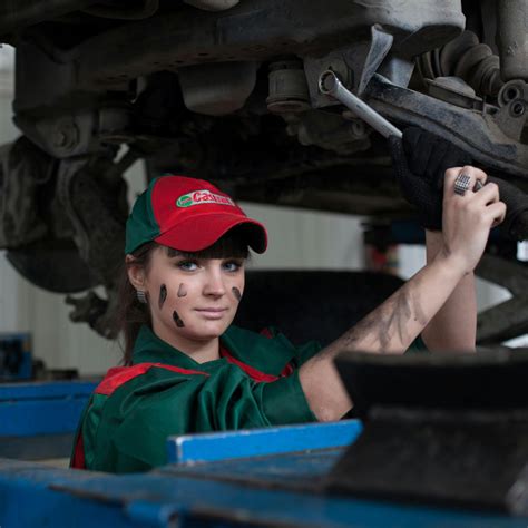 Specialized Services - SK Automotive & Tyres