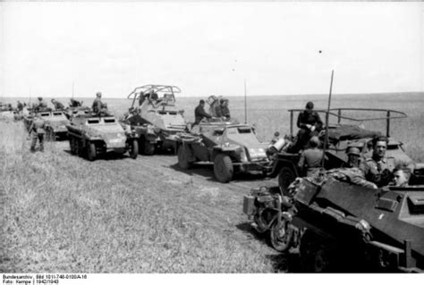 German Armored Cars - The SdKfz 220s in Photos
