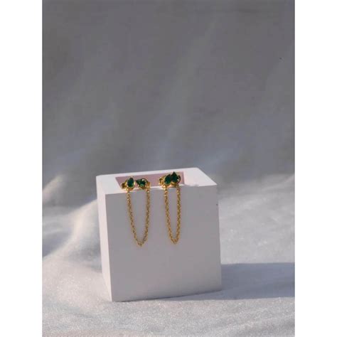 Buy ANUSHKA JAIN JEWELLERY Emerald Drop Ear Chain Online