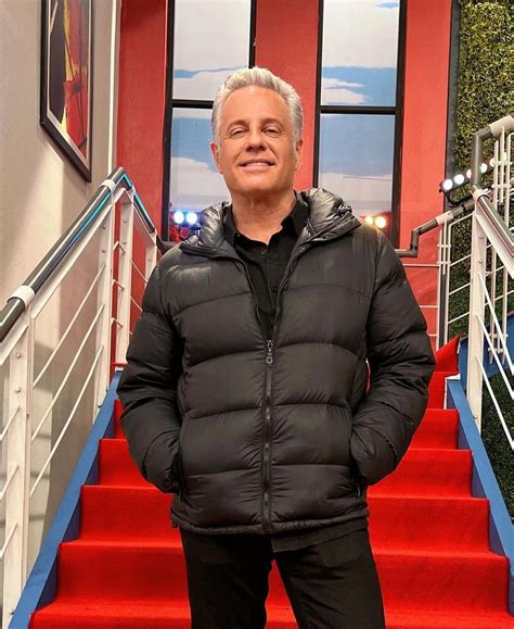 Así se veía Alexis Ayala de joven; fotos del antes y despuésFama