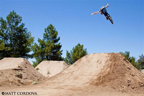 Dirt Jump Wallpapers - Top Free Dirt Jump Backgrounds - WallpaperAccess