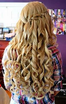 Curly Hairstyles For Homecoming by 15 Homecoming Hairstyles For Hair To Glam Your Look Curly Hairstyles For Homecoming