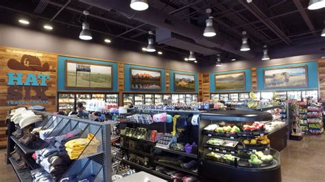 Hat Six Travel Center on Vimeo