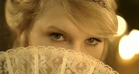 Taylor Swift Fans Indonesia: Love Story