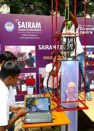 Engineering College Students 的图像结果