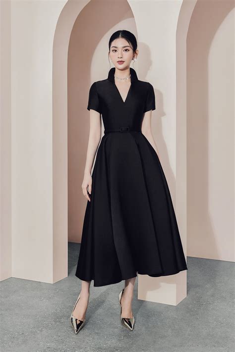 ICONIQUE Midi Dress - Customize / Black | Classy dress, Elegant outfit, Dress outfits