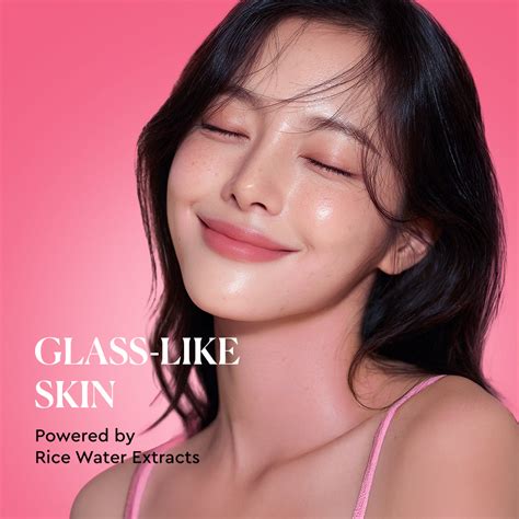 Day Cream vs. Night Cream: Choosing the Right Moisturizer for Your Dry ...