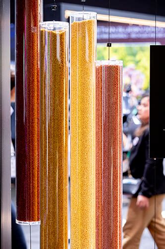 Innovative materials & technologies in the plastics industry