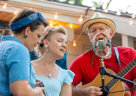 The Backyard Centennial , 3706 Odana Rd, Madison, WI 53711-1740, United ...