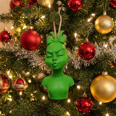 👧 Grinch Girl Christmas Ornament – 3D Printable Holiday Decoration・ STL ...