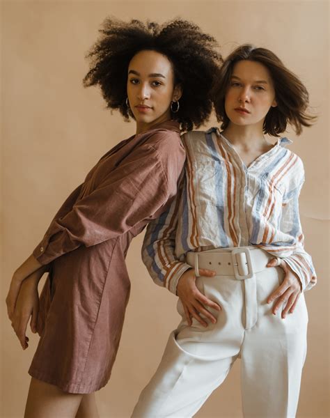 A Brief History of Ladies Belt | Women's Belt – Redhorns