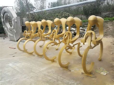 不锈钢雕塑——“日晷”_滨州宏景雕塑有限公司