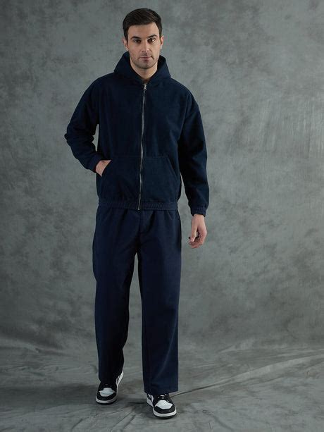 TRACKSUITS – FUGAZEE