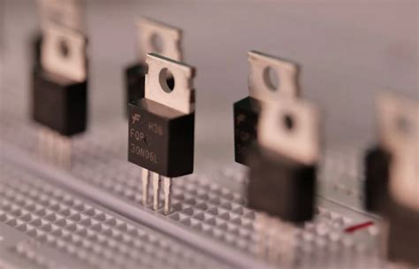 Image result for Transistor C1815 LED Blynk Arduino