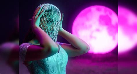 Aruna Beniwal shares the first look of her upcoming track 'Chaand ...