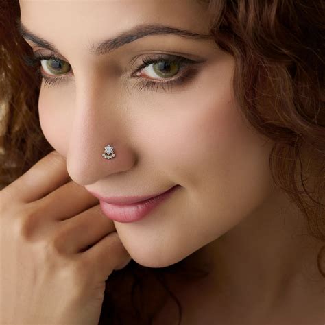 Vintage Cascade Kerala Diamond Gold Nose Pin for Women – Yuvora