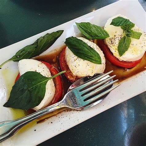 How to Pronounce "Caprese" Like a True Italian