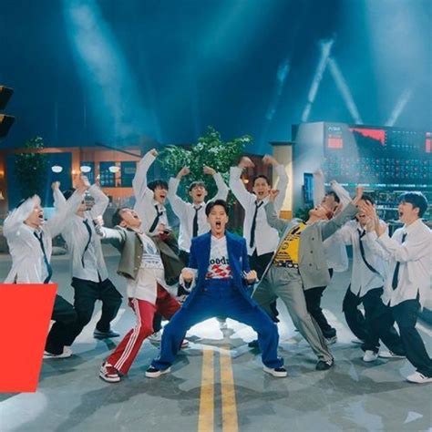 Top 10 K-pop groups with the most followers on Instagram