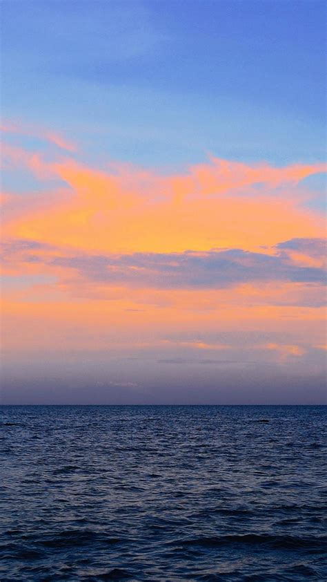 黄昏中的大海唯美风景写真,高清图片,手机锁屏桌面-壁纸族