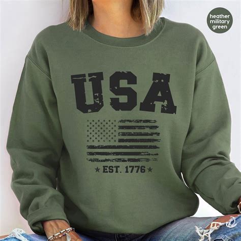USA Today Retro Black Logo Unisex Premium Sweatshirt