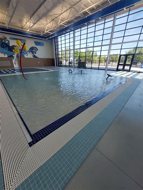 DEACONESS AQUATIC CENTER - Landmark Aquatic