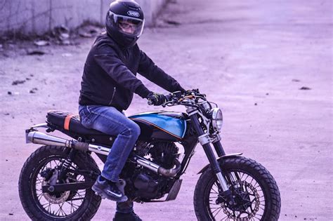 Karizma Modified: Bikes, Photos, Modifiers List