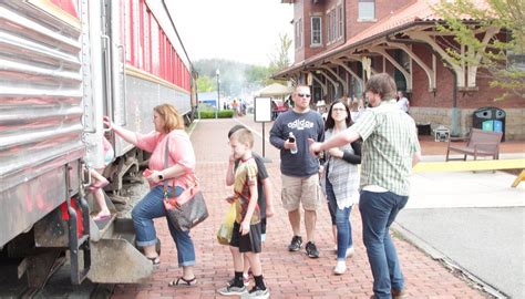ELKINS DEPOT WELCOME CENTER CVB, INC. - All You Need to Know BEFORE You ...