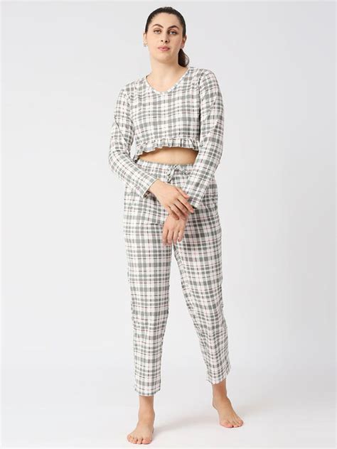 Buy Pyjamas Sets for Women Online in India - Lovable India