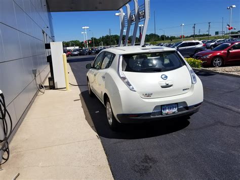 Bosak Nissan | Chesterton, IN | EV Station