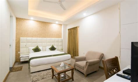 Hotels in Noida|Budget Hotel|3 star Hotel|Hotel House Inn Noida