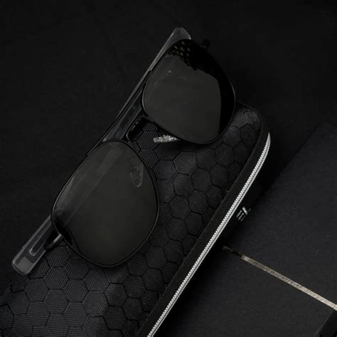 Stylish Square Night Fire Black Vintage Sunglasses For Men And Women-S ...