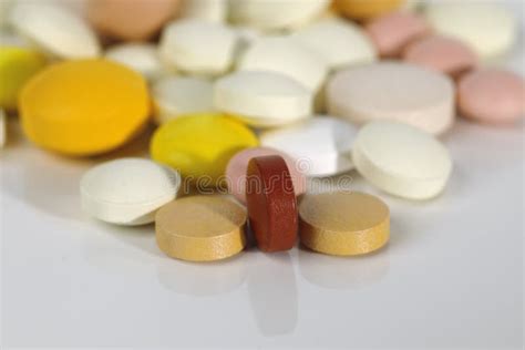 Different Types of Tablets 的图像结果
