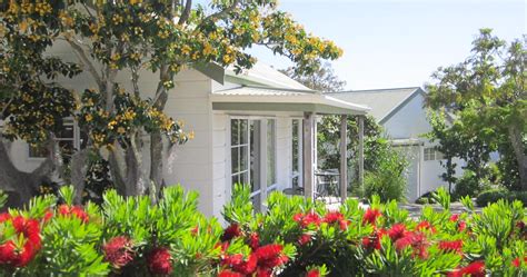 Pauanui Pines Motor Lodge | Accommodation in The Coromandel, New Zealand