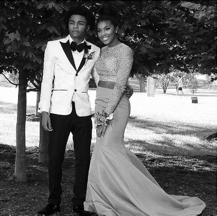 NELLY'S SON TRE "ON POINT FOR SR PROM" - Super $tar $tatus