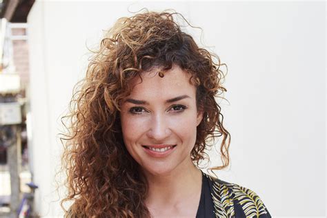 Zo rijk is Katja Schuurman - Showcafe.nl