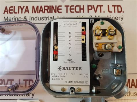 Sauter Dfc 17B 58 F001 Pressure Controller 0-6 Bar – Aeliya Marine Tech