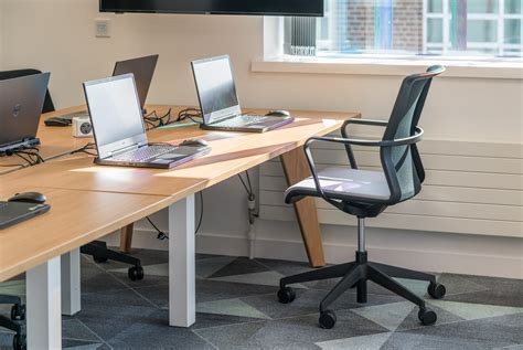 University of Computer Science 的图像结果